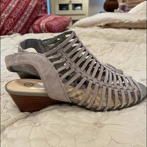 Bella Vita 10 Narrow Brand New!!